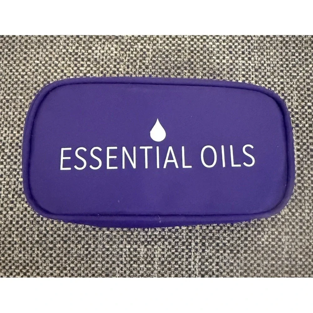 Purple Essential Oil Carrying Case Organizer Pouch - Holds 10 Bottles (5m, 15ml)